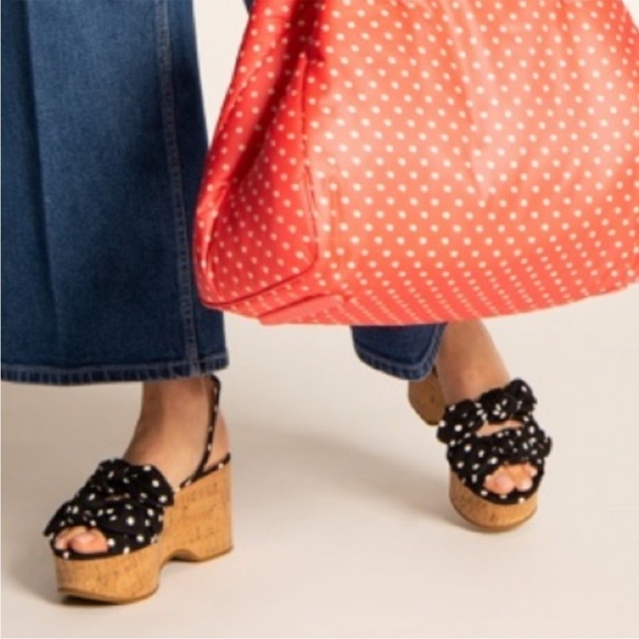 EUC Kate Spade Julep Platform Sandals Black
White Dot Size 10 - Picture 3 of 12